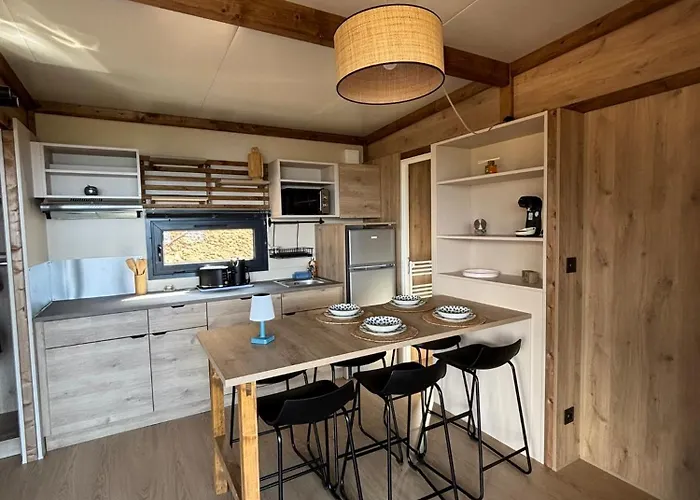 Tiny House * Calcatoggio (Corsica)